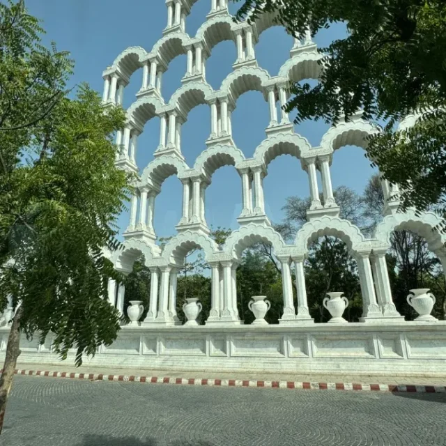 Fachada arquitectónica en India